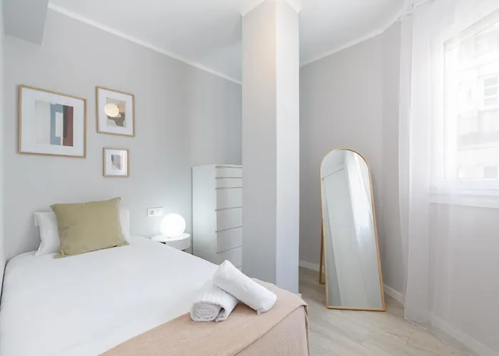 Luminoso Y Moderno En By Appartement