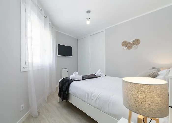 Luminoso Y Moderno En By Appartement Vigo